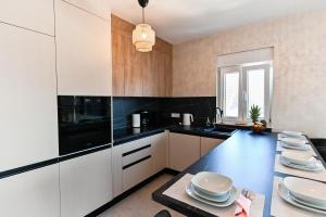 Apartments Royal Holiday