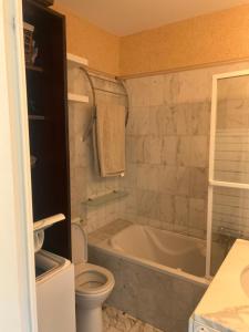 2 p vue mer terrasse proche monaco