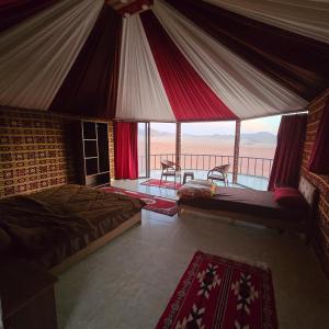 Wadi Rum Candles Camp