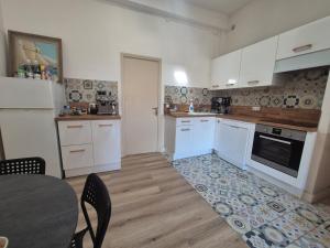 Appartements Bel appart renove centre village : photos des chambres