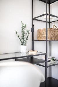 Modern Apartment in Prešov - Steps from DownTown & Parking