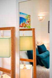 Breathtaking Room in Heart of Positano with Stunning Sea Views