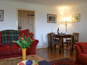 Avenel Cottage