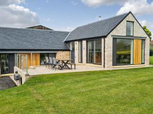 Falcon Cottage