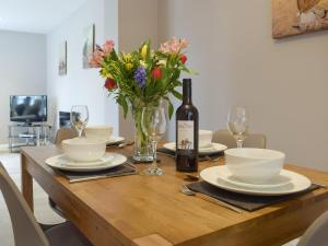 Oak Cottage - Uk11212