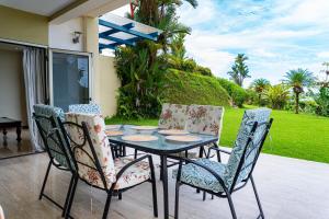 Unique panoramic view and Central location!