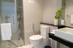 Galle Sri Lanka Ocean front 3 Bedrooms supper luxury apartment