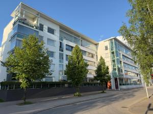 Cozy Central Apartment with Sauna