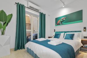 3BR with Seaviews I 60 seconds to the Beach