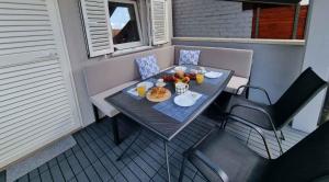 Holiday home in Jadranovo 54602