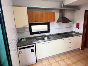 Anahi Homes Corralejo- Villa Dracacena 14