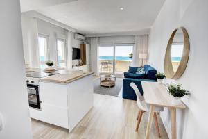 Beachfront Parque Paloma