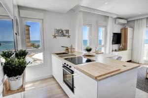 Beachfront Parque Paloma