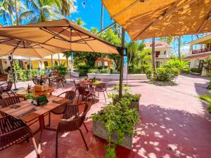 SUN&SAND Caribbean FUN&LOVE Del Mar STUDIOS BEACH CLUB & SPA