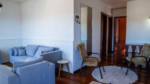 Casa com lareira, Wi-Fi e varanda com vista