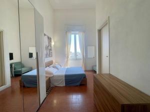 Onlyrooms V - Sea View & Train Station img32