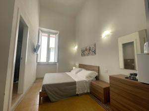 Onlyrooms V - Sea View & Train Station img56