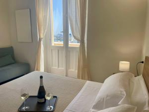 Onlyrooms V - Sea View & Train Station img15