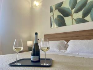 Onlyrooms V - Sea View & Train Station img84