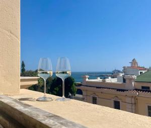 Onlyrooms V - Sea View & Train Station img83