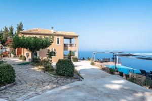 Villa sea view 2