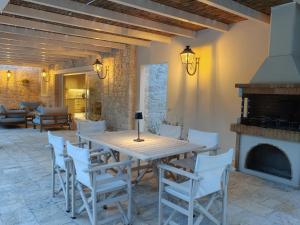 Villa Skyfall