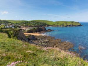 Smugglers Haunt - Uk44513