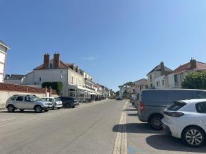 A lombre du Marronnier