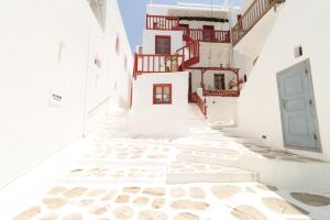 Nisos Mykonos Studios