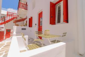 Nisos Mykonos Studios