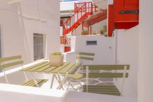 Nisos Mykonos Studios