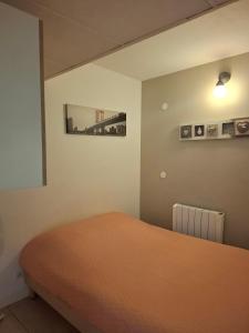 Appartement 3 pièces piscine proche plage et Cannes