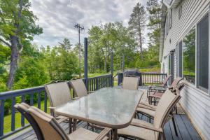 Snowmobile Trail On-Site Cozy Post Lake Retreat