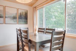 Snowmobile Trail On-Site Cozy Post Lake Retreat