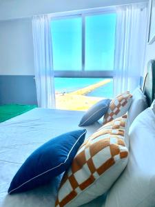 New ! beachfront apartment, swimming pool and sports facilities