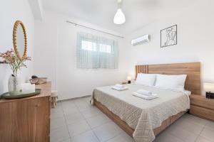 Panormitis House Semi-basement apartment