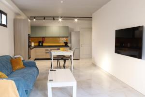 Il-Kantuniera, One Bedroom Ground Floor Maisonette in St Julians