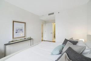 194-4C Stylish 3BR 2BA Washer-Dryer Rooftop