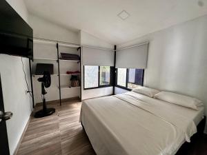 Cabaña Familiar Rio Piscina Descanso Naturaleza 2habitaciones 5 personas