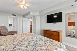 Spacious Luxurious 2B2B Ocean View Condo Sleeps 8