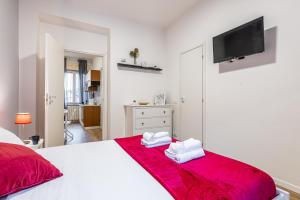 DUOMO in 10 Minutes - Modern New House - Netflix & Wi-Fi