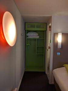 Hotels Campanile Hotel Auch : photos des chambres