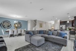 Disney 9BR Pool Villa- Games+Theater | Near Parks!