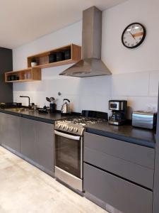 Hermosa y moderna casa a estrenar