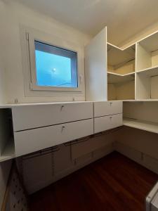 Maisons de vacances La Dragonniere Maison AVEC jardin : photos des chambres