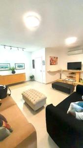 Cobertura Duplex Pitangueiras com Piscina Privativa a 1 Qda Praia!