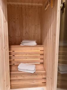 Family & Business Sauna Apartments Baltic Horizon No 2 PREMIUM SPA - 3 Bedroom with Private Sauna, Jacuzzi, Rooftop Gym & Panoramic Terrace, Balcony, Underground Garage