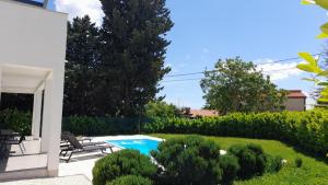 Aria Ferienhaus Mit Pool, In Filipana