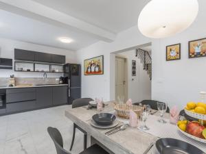 Holiday home with 2 bedrooms