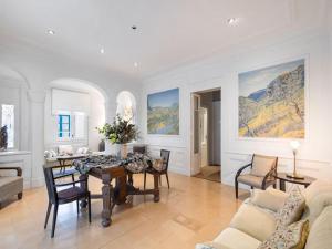 Farmhouse in Anoia near Montserrat